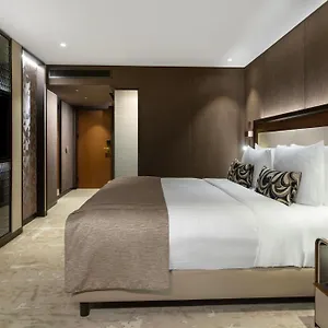 Intercontinental By Ihg מלון